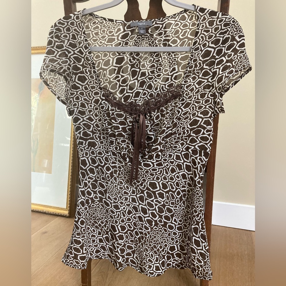 Y2K Brown and White Patterned Sheer Baby Doll Blouse
